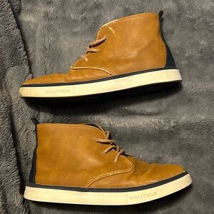 Nautica Chukka Tan Leather Tie Dress Boots Navy Blue Accents Boys Size 1